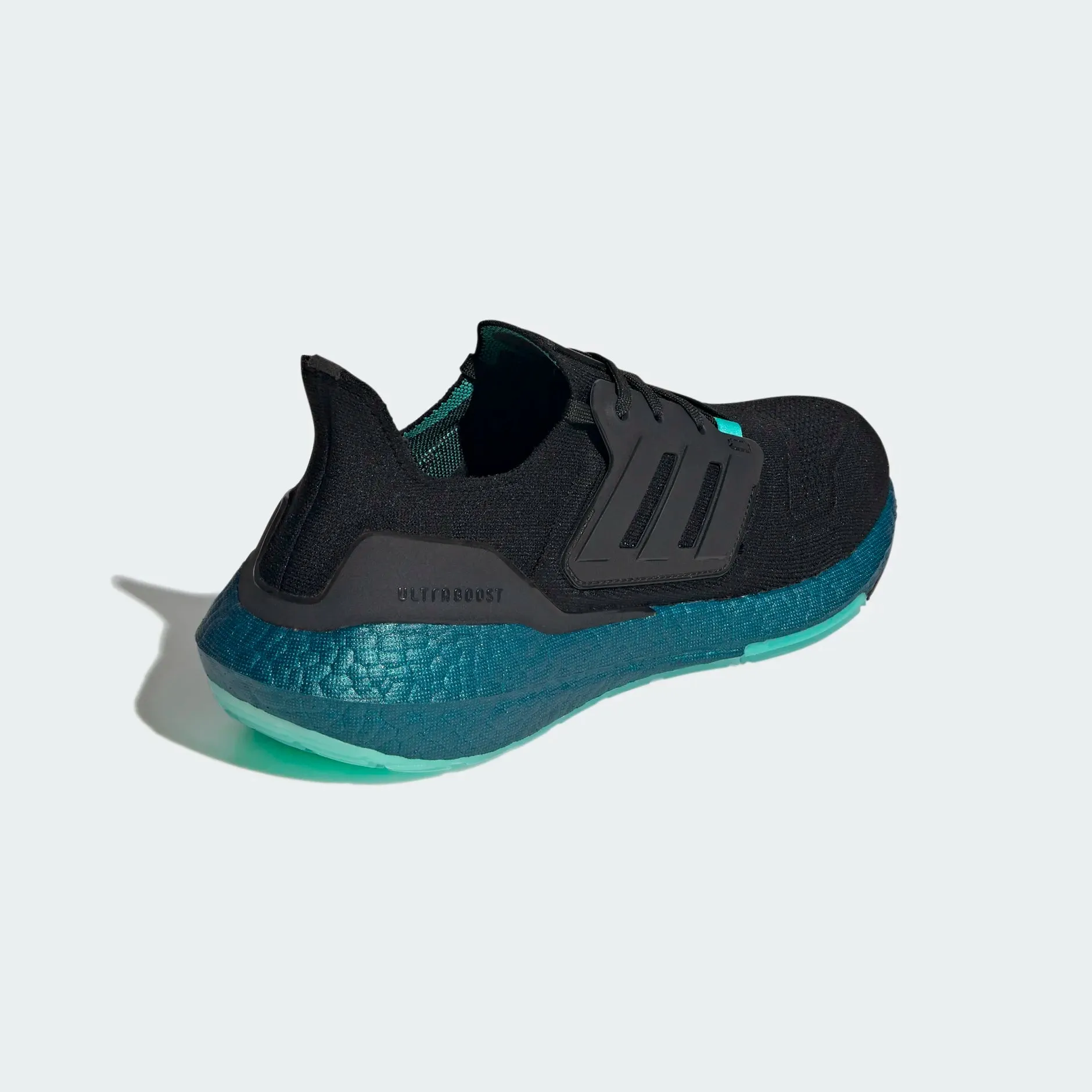 ADIDAS ULTRABOOST 22 - GX5564
