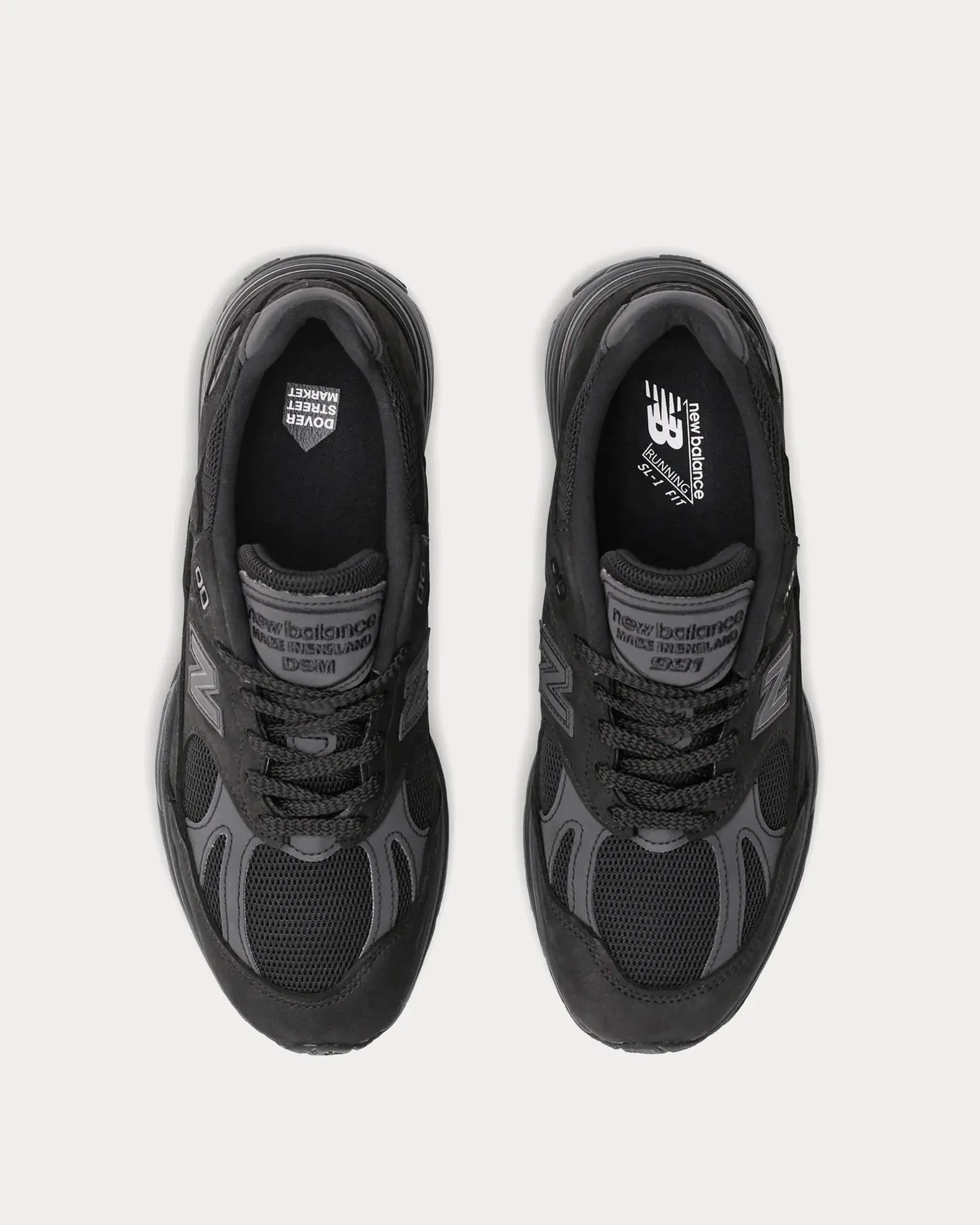 MADE in UK 991v2 Black Low Top Sneakers