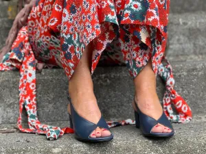Via Nova KATT Navy Kid Leather - Block Heels