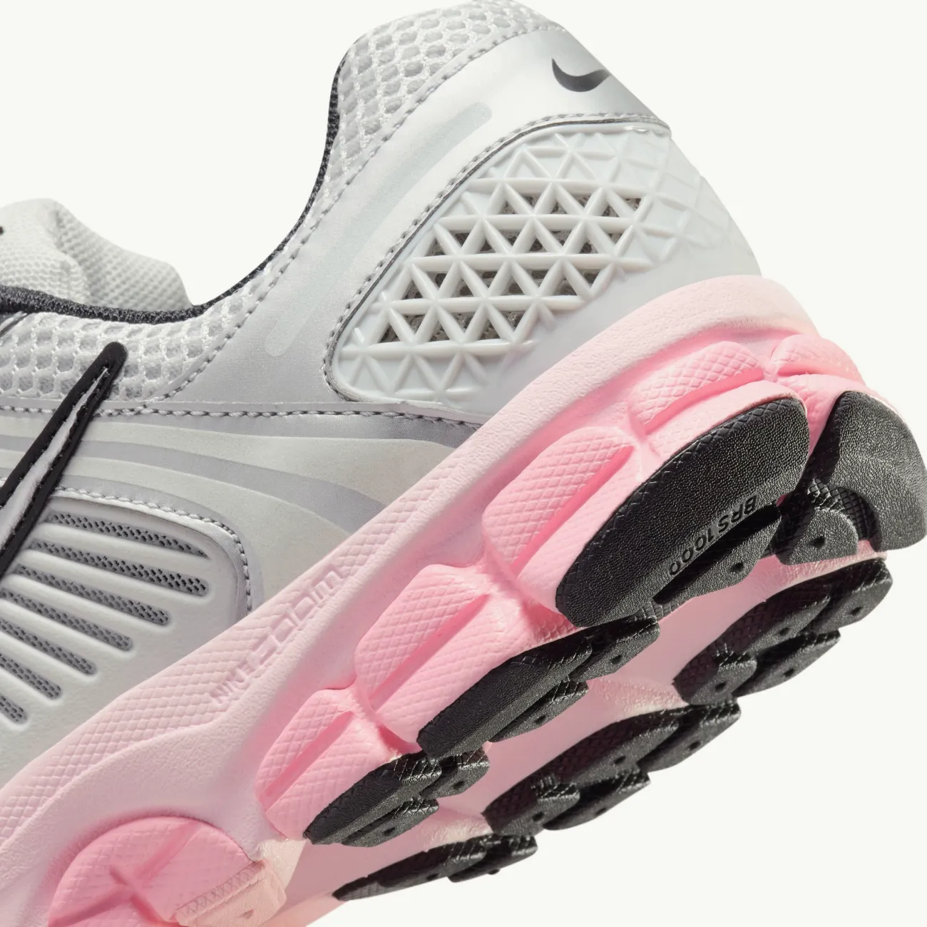 Women's Zoom Vomero 5 - 'Photon Dust/Pink Foam'